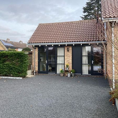 Bed and Breakfast 'T Huske Werkendam Exterior foto